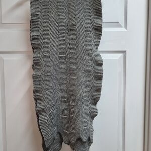 Oleana Gray Ruffle Sculptured Scarf